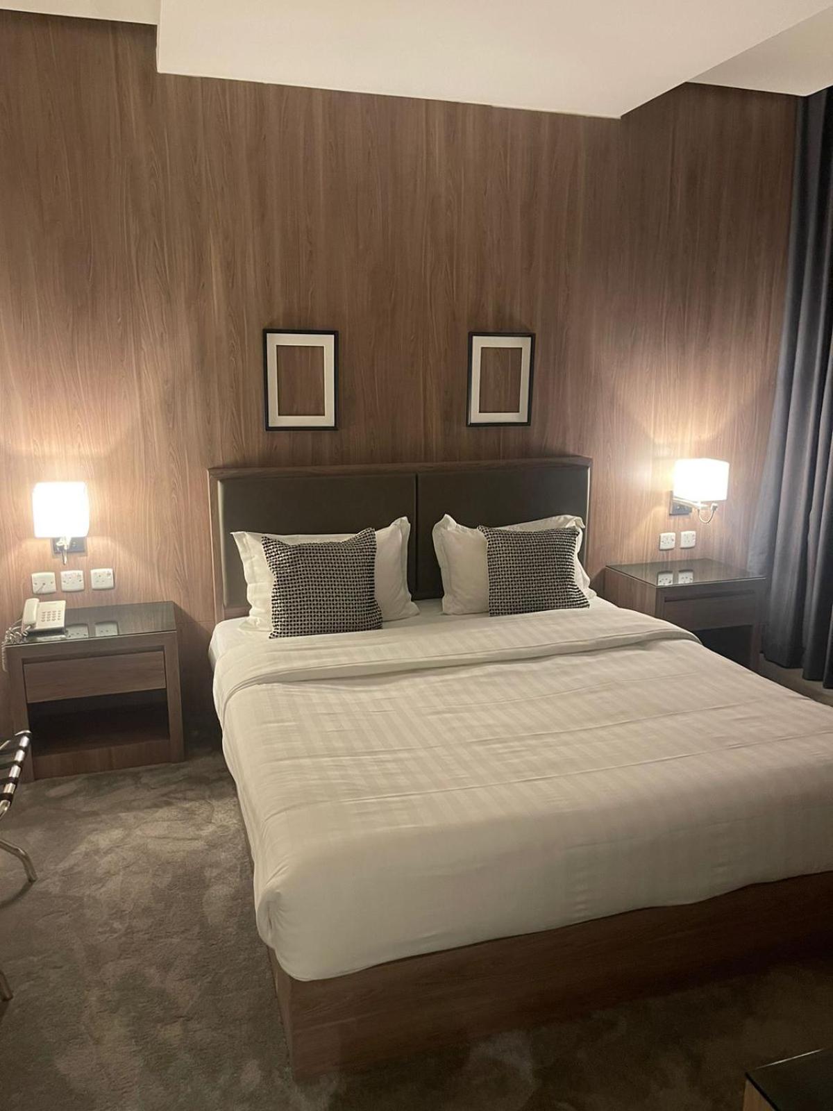 Land Beach Al Aqiq Riadh Exterior foto